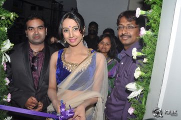 Sanjjanaa Launches Naturals Family Salon and Spa